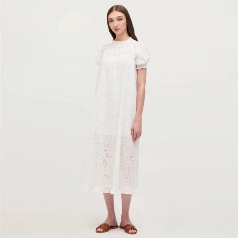 Hill House Home -- The Eyelet Caroline Nap Dress in White